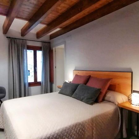 Apartament "El Castell" Casa Rural Cal Rialla Llívia Kültér fotó