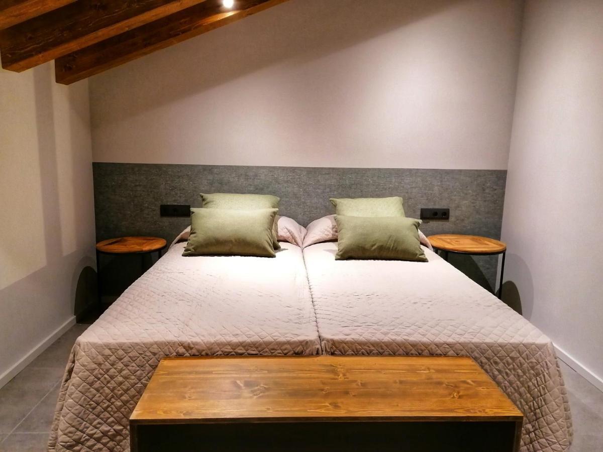 Apartament "El Castell" Casa Rural Cal Rialla Llívia Kültér fotó