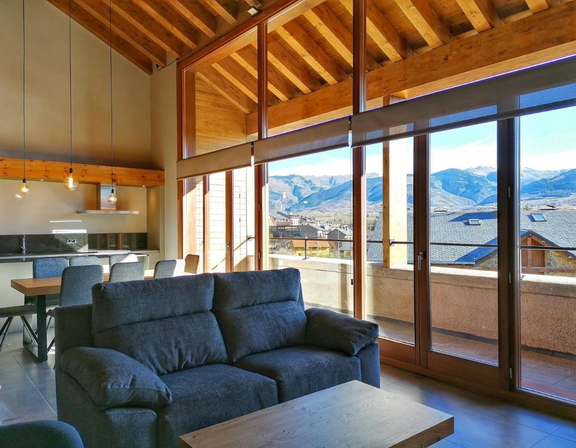 Apartament "El Castell" Casa Rural Cal Rialla Llívia Kültér fotó