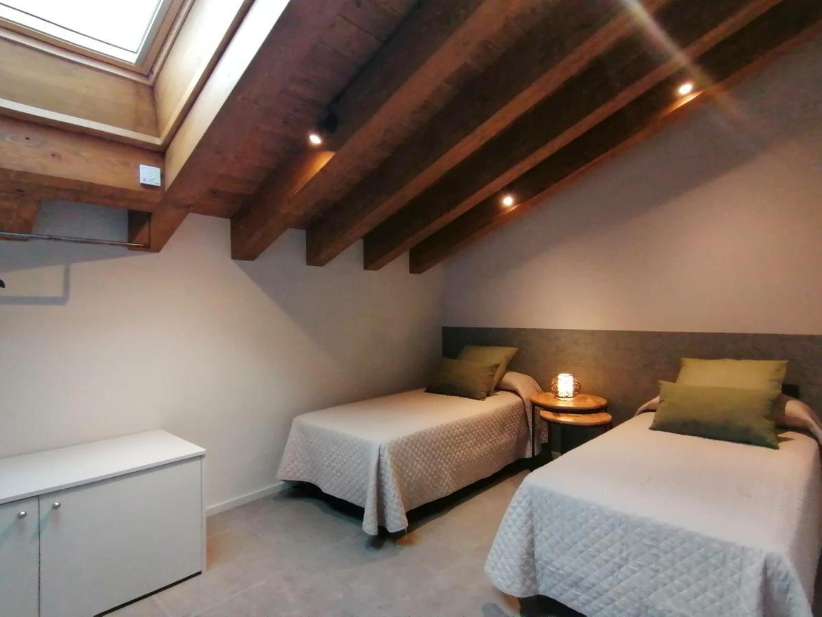 Apartament "El Castell" Casa Rural Cal Rialla Llívia Kültér fotó